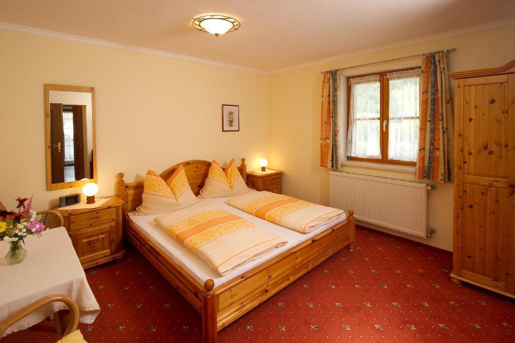 Hotel Haus Martina Radstadt Zimmer foto