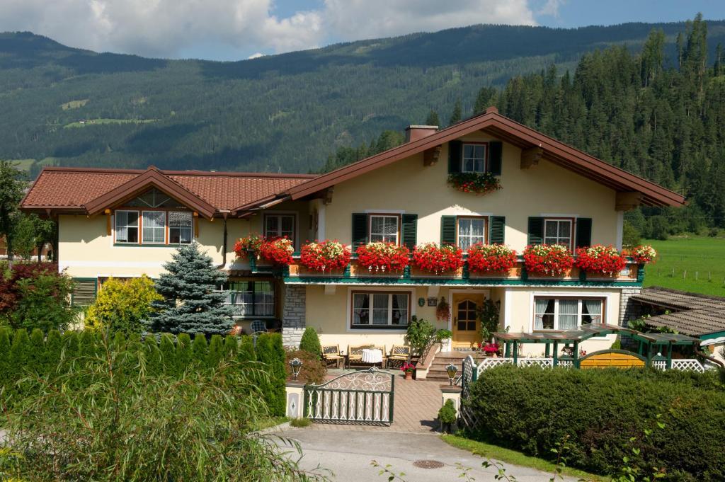 Hotel Haus Martina Radstadt Exterior foto